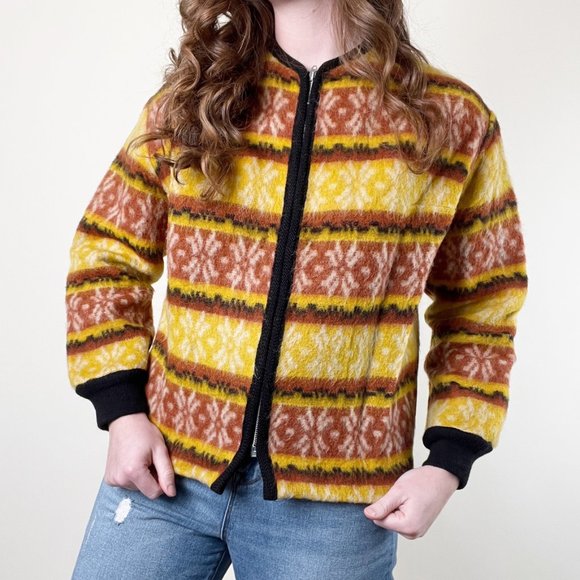 Vintage 100% Wool Fair Isle Nordic Scandinavian Bomber Jacket Sweater Light Coat - Picture 3 of 7